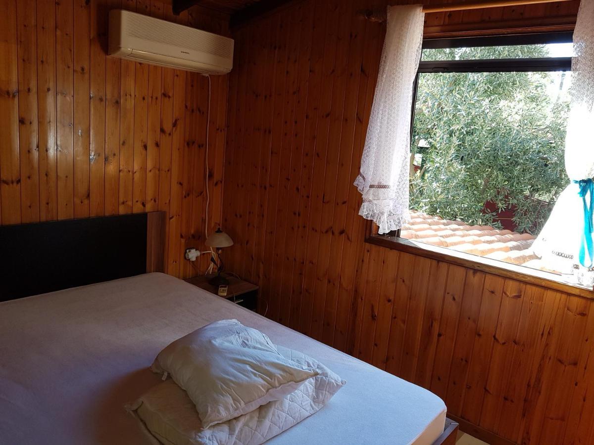 Panorama Apartment Еретрия Екстериор снимка