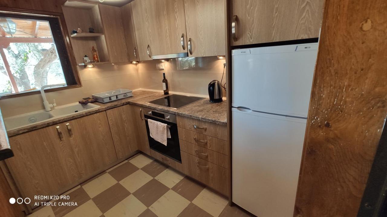 Panorama Apartment Еретрия Екстериор снимка