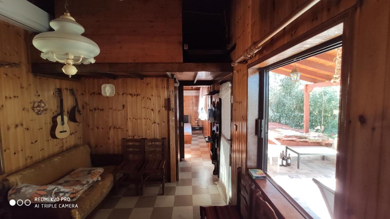 Panorama Apartment Еретрия Екстериор снимка