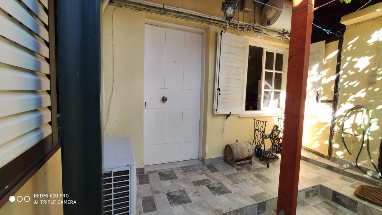 Panorama Apartment Еретрия Екстериор снимка