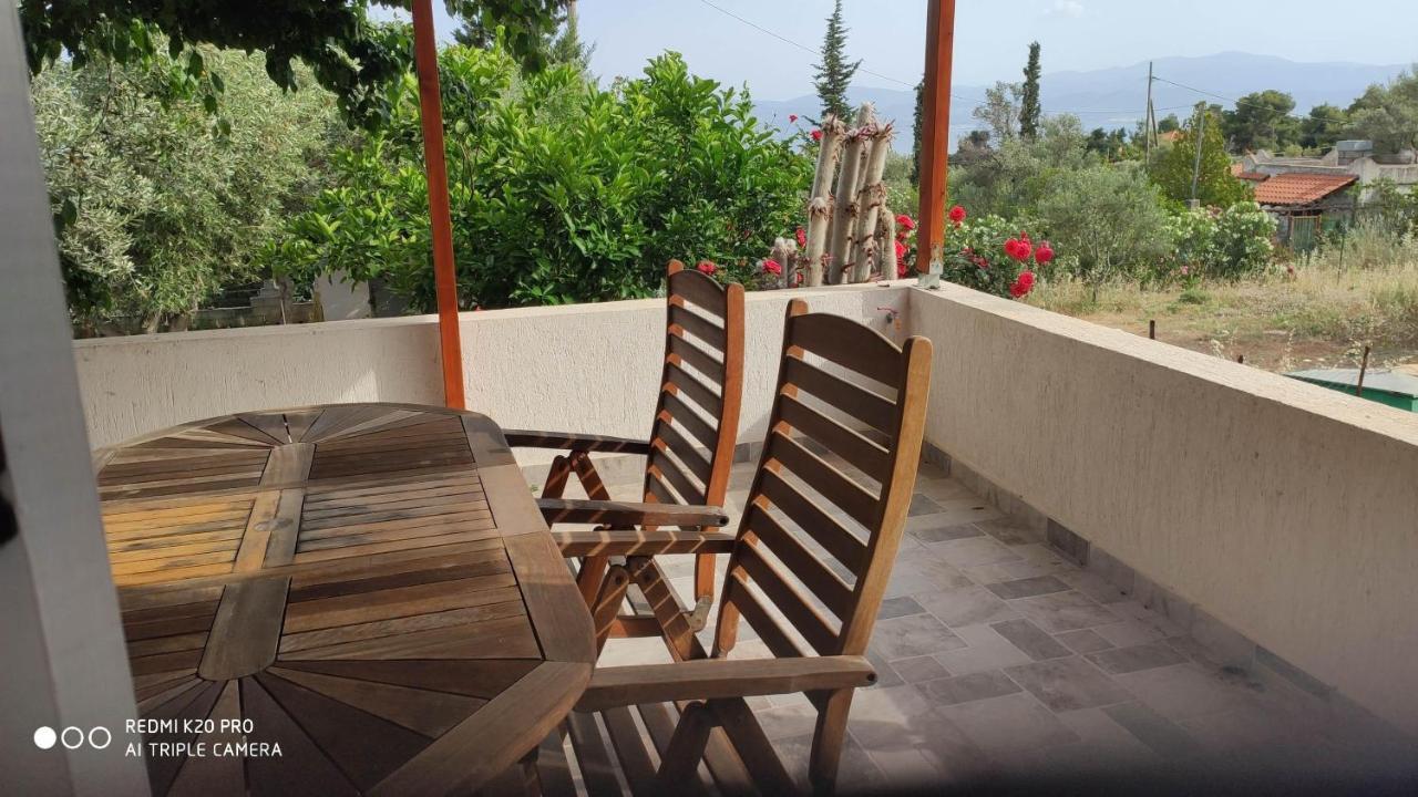 Panorama Apartment Еретрия Екстериор снимка